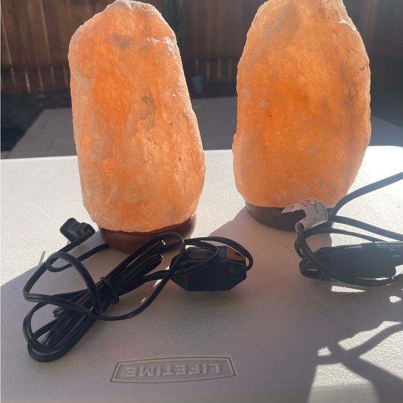 Original Himalayan Salt lamp - Picture 4 of 10